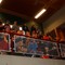 God stemning på tribuna under seriefinalen. God stemning på tribuna under seriefinalen.