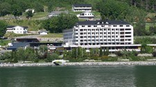 Hotel Alexandra i Loen (Foto: Ottar Starheim/NRK) Hotel Alexandra i Loen (Foto: Ottar Starheim/NRK)