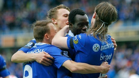 Molde mot toppen (Foto: Ekornesvåg, Svein Ove/NTB scanpix) Molde mot toppen (Foto: Ekornesvåg, Svein Ove/NTB scanpix)
