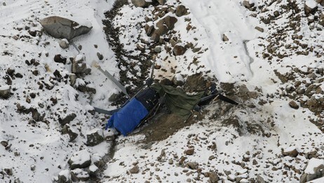 Helikopterhavari ved Store Hoggarvatnet, Forsand (Foto: Eirik Gjesdal/NRK) Helikopterhavari ved Store Hoggarvatnet, Forsand (Foto: Eirik Gjesdal/NRK)