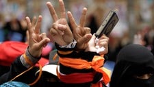 Demonstranter i Jemen (Foto: Khaled Abdullah/Reuters) Demonstranter i Jemen (Foto: Khaled Abdullah/Reuters)