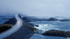 Atlanterhavsveien vill og vakker  (Foto: Svein Lunde)