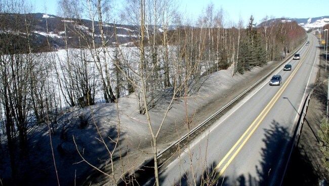E6 ved Mosodden (Foto: Kari Romøren/NRK) E6 ved Mosodden (Foto: Kari Romøren/NRK)
