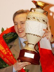 Ruslan Ponomariov vinner VM i 2002 (Foto:Ivan Sekretarev/Scanpix/AP)