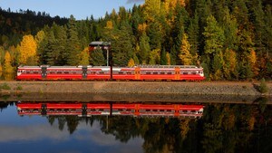 Arendalsbanen - en reise gjennom 100 år