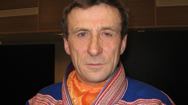 NRL-leder, Nils Henrik Sara.  (Foto: Mette Ballovara/NRK)