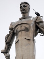 Statue av Gagarin (Foto: ANDREY SMIRNOV/Afp) Statue av Gagarin (Foto: ANDREY SMIRNOV/Afp)