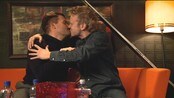 Hasse, kan jeg tungekysse deg? - Se Hasse Hope og Erik Solbakken gå i harnisk når Anders Bardal blir verdensmester