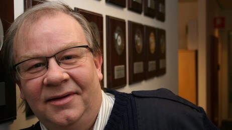 Programleder Rune Alstedt (Foto: Marius Alstedt/NRK)