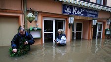 Flom i Tyskland og Belgia (Foto: Reuters)