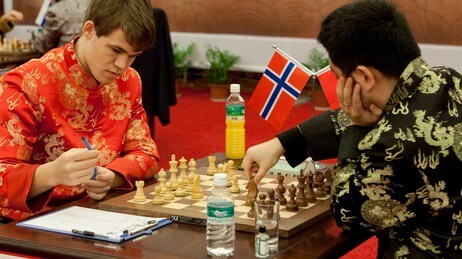 Carlsen og Yue under dagens parti. (Foto:Scanpix) Carlsen og Yue under dagens parti. (Foto:Scanpix)