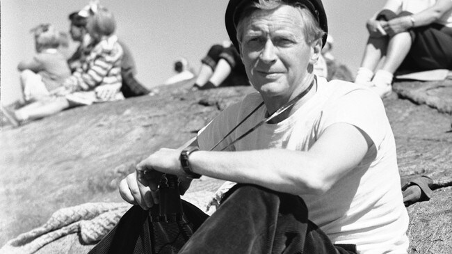 Julius Hougen, en av NRKs kjæreste stemmer. (Foto: NTB/Scanpix) Julius Hougen, en av NRKs kjæreste stemmer. (Foto: NTB/Scanpix)