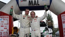 Mads Østberg (t.h.) med kartleser Jonas Andersson vant dagens NM-finale, Rally Hedemarke (Foto: Bilsportforbundet presse)
