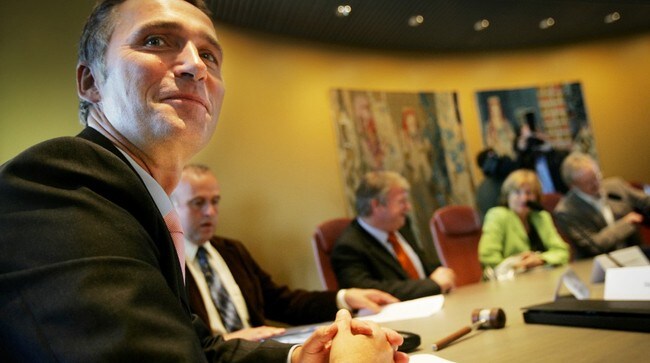 Statsminister Jens Stoltenberg på det første møtet i det såkalte IA-utvalget i dag. (Foto: Håkon Mosvold Larsen/Scanpix)