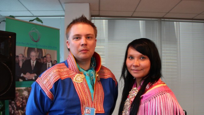 Tuomas Aslak Juuso og Laura-Maija Niittyvuopio (Foto: Siv Eli Vuoab/NRK) Tuomas Aslak Juuso og Laura-Maija Niittyvuopio (Foto: Siv Eli Vuoab/NRK)