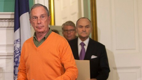 New Yorks ordfører Michael Bloomberg og (t.v.) og byens politisjef Ray Kelly (Foto: ALLISON JOYCE/Reuters) New Yorks ordfører Michael Bloomberg og (t.v.) og byens politisjef Ray Kelly (Foto: ALLISON JOYCE/Reuters)