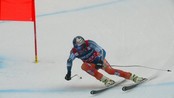 Nok en nedtur for Svindal - Aksel Lund Svindal kjører strålende øverst i bakken, men gjør flere feil midtveis og kjører inn til tiden 1.22.82. Det er 0.65 bak ledende Guay og holder til en foreløpig sjetteplass.