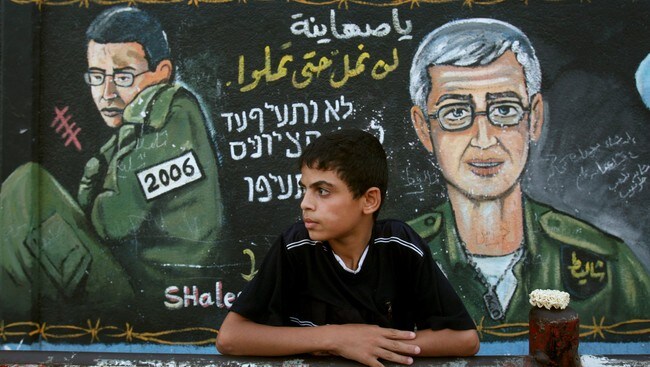 Gilad Shalit (Foto: ADEL HANA/AP) Gilad Shalit (Foto: ADEL HANA/AP)