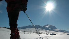 Vinteridyll i Trollheimen.På vei fra Gjevilvasshytta mot Jøldalshytta. 