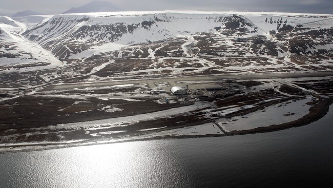 Flyplassen i Longyearbyen (Foto: Tor Richardsen/Scanpix)