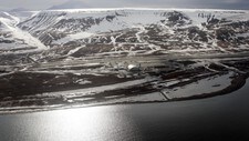 Flyplassen i Longyearbyen (Foto: Tor Richardsen/Scanpix) Flyplassen i Longyearbyen (Foto: Tor Richardsen/Scanpix)