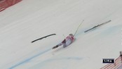 Stygt fall i Super-G - Andre Bank falt stygt under Super-G-rennet på kvitfjell. Tjekkeren ble liggende å holde seg til kneet før han ble fraktet vekk på båre.