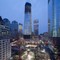 Byggeplassen på «Ground Zero». «One World Trade Center» i midten med «Four World Trade Center» til høgre. Byggeplassen på «Ground Zero». «One World Trade Center» i midten med «Four World Trade Center» til høgre.