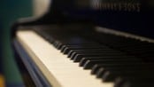 Satneduojar John Henrik Eira - klassihkkalas luohti -  : Satneduojar John Henrik Eira - klassihkkalas luohti