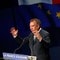 Sentrumskandidaten Francois Bayrou under et folkemøte i Marseille søndag 15. april.