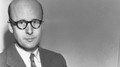 Programsekretær i NRK Mentz Schulerud 1954 (Foto: Scanpix/SCANPIX) Programsekretær i NRK Mentz Schulerud 1954 (Foto: Scanpix/SCANPIX)