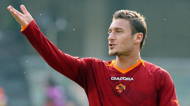 Francesco Totti (Foto: PACO SERINELLI/AFP) Francesco Totti (Foto: PACO SERINELLI/AFP)