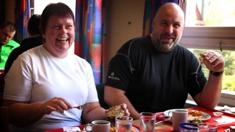 Aslaug Ravnevand og Tore Eriksen (Foto: Sander Heggheim/NRK) Aslaug Ravnevand og Tore Eriksen (Foto: Sander Heggheim/NRK)