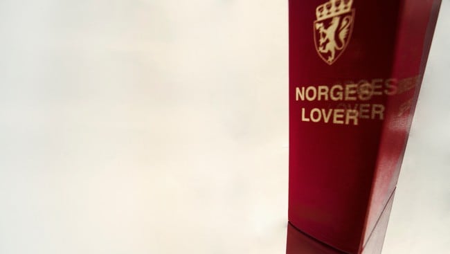 Norges lover (Foto: Nadia Frantsen/NRK) Norges lover (Foto: Nadia Frantsen/NRK)