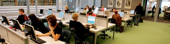 Lesesal (Foto: Borgen, Ørn E./SCANPIX)