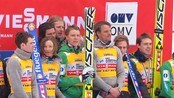 Her får Norge prisen som verdens beste hoppnasjon - Norge fikk nasjonspokalen for sesongens beste laginnsats. 