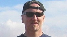 Frode Halse er paragliderpilot. Frode Halse er paragliderpilot.