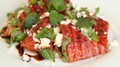 Grillet vannmelon med fetaost - Mat - NRK