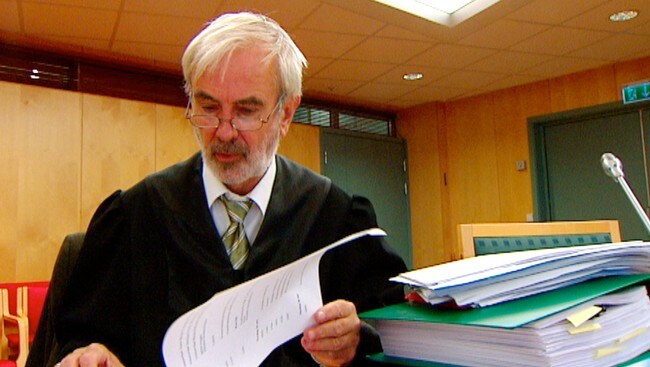 Forsvarer Nils Aga (Foto: Harald Krogtoft/NRK) Forsvarer Nils Aga (Foto: Harald Krogtoft/NRK)