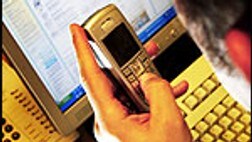 Mobil og PC (Scanpix)
