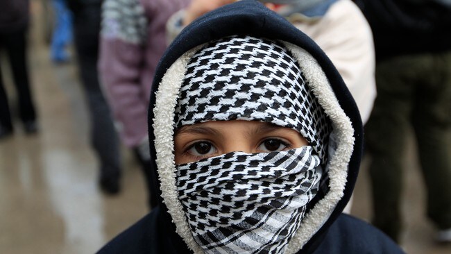 Protest i Damaskus (Foto: AHMED JADALLAH/Reuters) Protest i Damaskus (Foto: AHMED JADALLAH/Reuters)