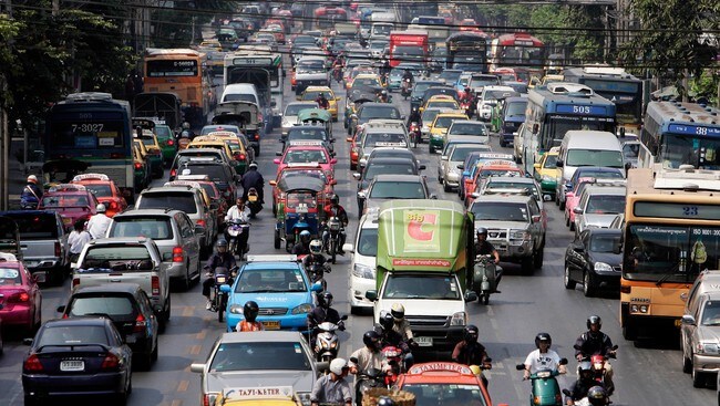 Trafikk Thailand (Foto: David Longstreath/AP) Trafikk Thailand (Foto: David Longstreath/AP)