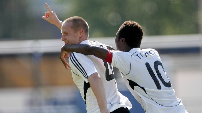 Fredrik Stoor scorer mot NAC Breda (Foto: Stian Lysberg Solum/SCANPIX)