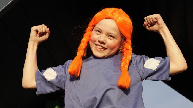 Tina Elise Gundersen som Pippi fra barnegruppa HoBaKLUZZ på Holmlia i Oslo (Foto: Ole Petter Nilsen) Tina Elise Gundersen som Pippi fra barnegruppa HoBaKLUZZ på Holmlia i Oslo (Foto: Ole Petter Nilsen)