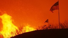 Brann i California (Foto: DAVID MCNEW/AFP) Brann i California (Foto: DAVID MCNEW/AFP)
