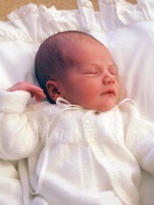 Prinsesse Estelle (Foto: Kungahuset.se) Prinsesse Estelle (Foto: Kungahuset.se)
