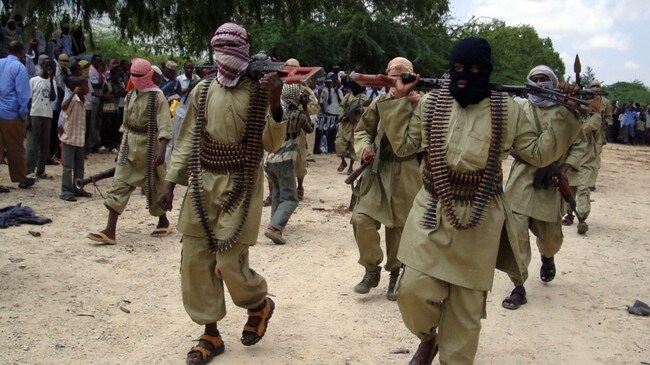 Den islamistiske opprørsbevegelsen al-Shabaab (Foto: Mohamed Sheikh Nor/Scanpix/AP) Den islamistiske opprørsbevegelsen al-Shabaab (Foto: Mohamed Sheikh Nor/Scanpix/AP)