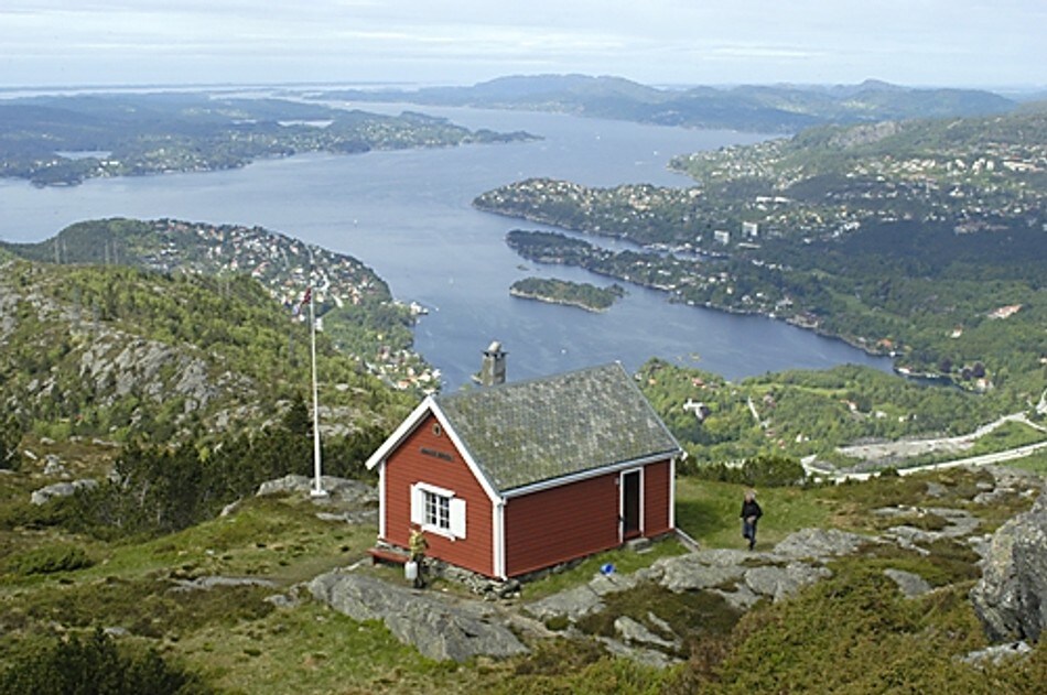 Utsikt fra Dræggehytten mot Eidsvåg