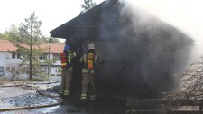 Brann på Sletteheia (Foto: Per-Kåre Sandbakk/NRK)