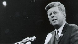 John F Kennedy holder tale Madison Square Garden i 1962 (SCANPIX) John F Kennedy holder tale Madison Square Garden i 1962 (SCANPIX)