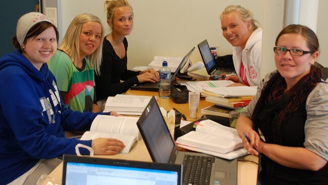 Sykepleiestudenter, HiNT (Foto: Kirsten McDonagh)